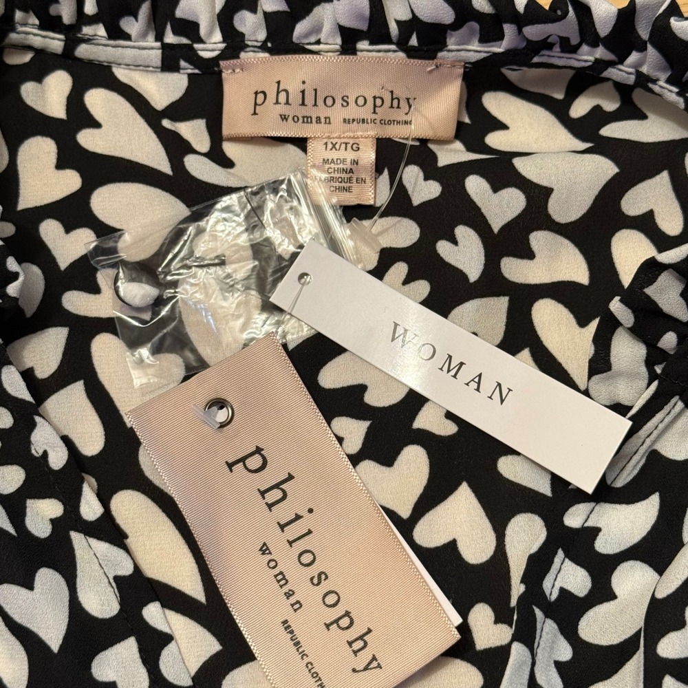Philosophy‎ Woman Black White All Hearts Ruffle Neck Bishop Sleeve Blouse Top 1X - Picture 4 of 8